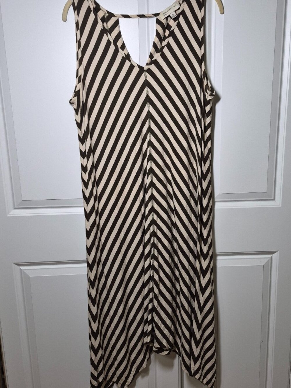 Jones New York Sport Dress Brown Tan Asymmetrical SZ XL maxi Sleeveless  V Neck